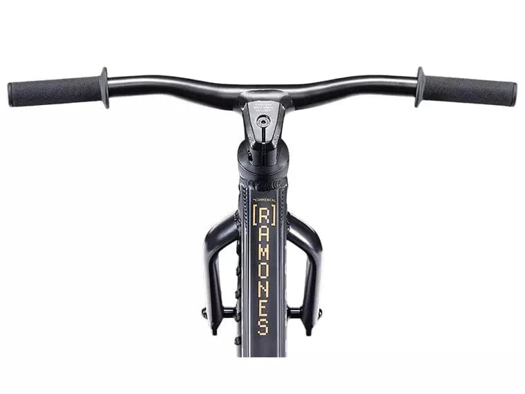 Bicicleta_Commencal_Ramones_12_Push_Bike_Black_1