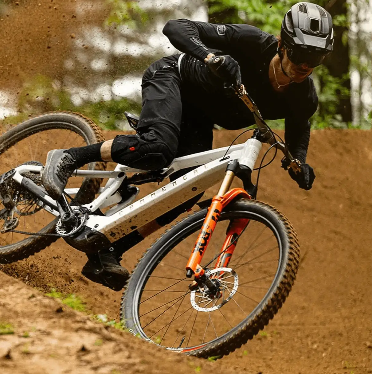 COMMENCAL EBIKE 