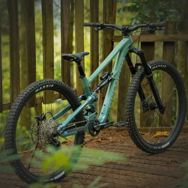 Polygon Collosus n7
