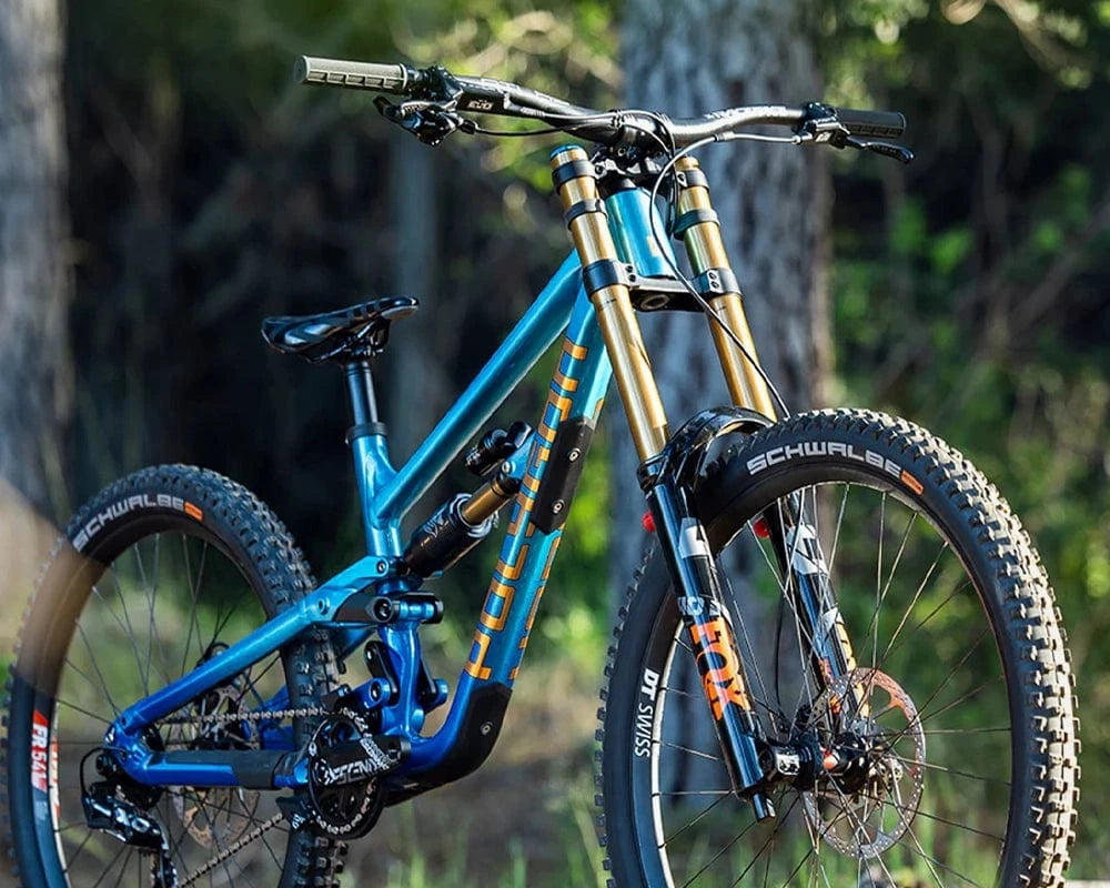 Polygon Collosus DH9
